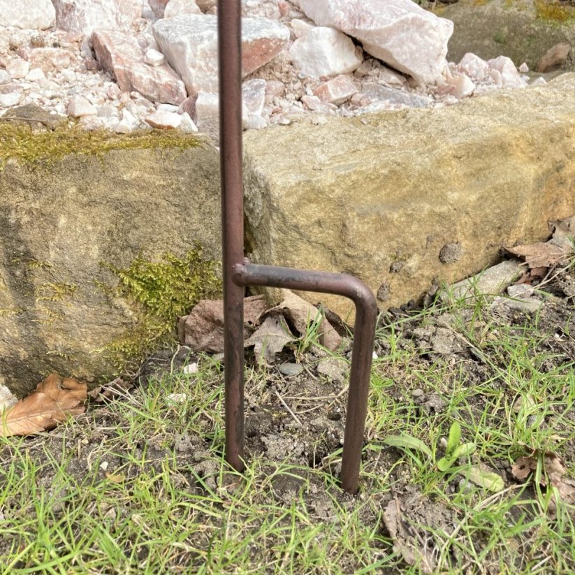 Pítko pro ptáčky, krmítko se zápichem 99cm