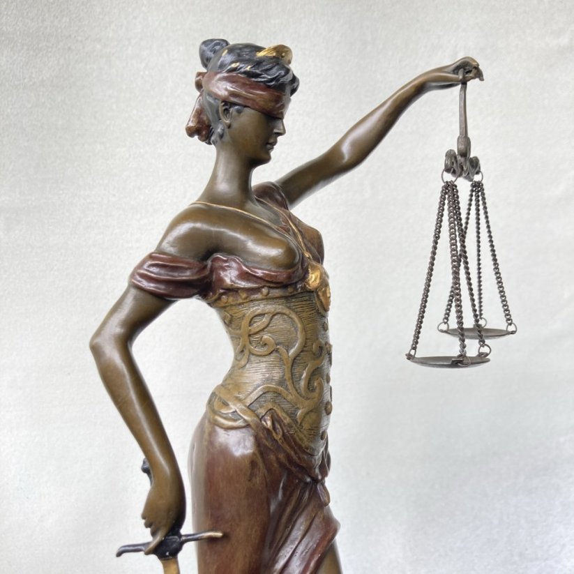 Bronzová socha SPRAVEDLNOST - JUSTICE 38cm