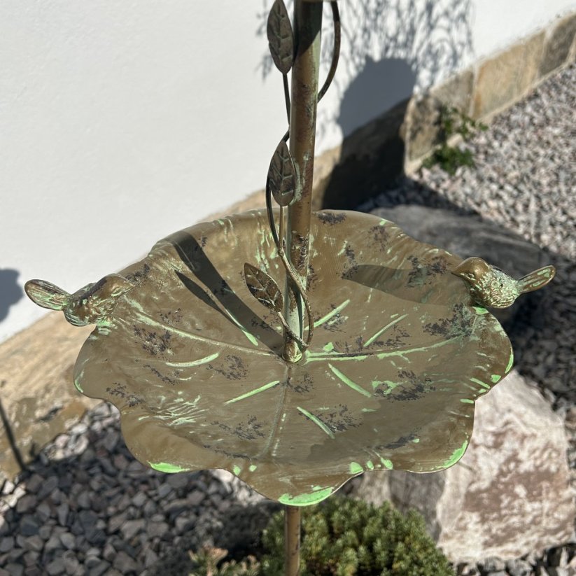 Krmítko pro ptáčky se zápichem v.125cm