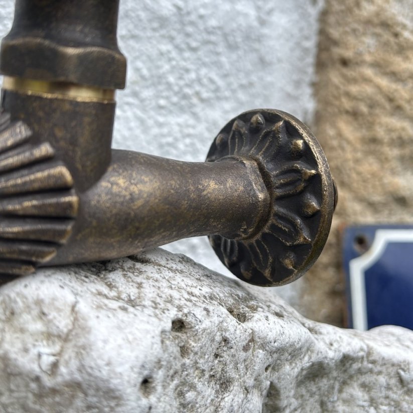 Zahradní mosazný kohoutek na vodu DRAK, 1/2" s kolečkem