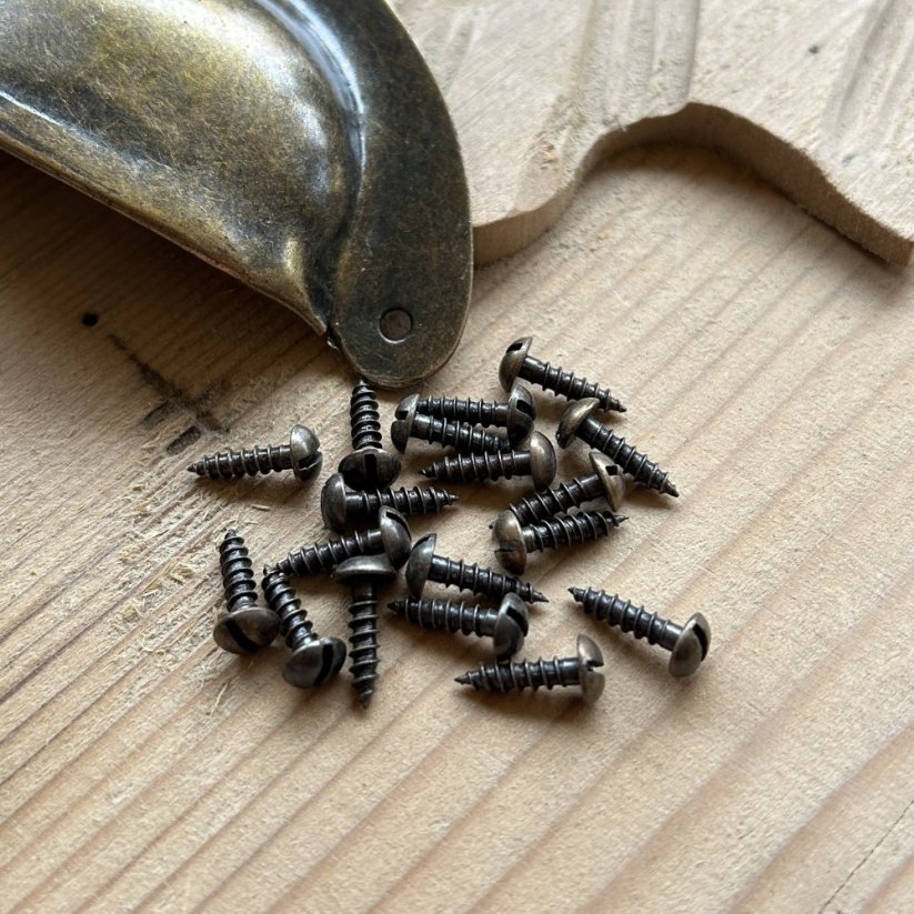 Nábytkové madlo, úchyt MUŠLE KLASIK Mg - varianty: vrut k uchycení 3x12mm