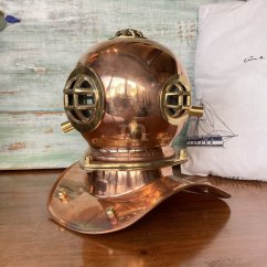 Měděná potápěčská helma