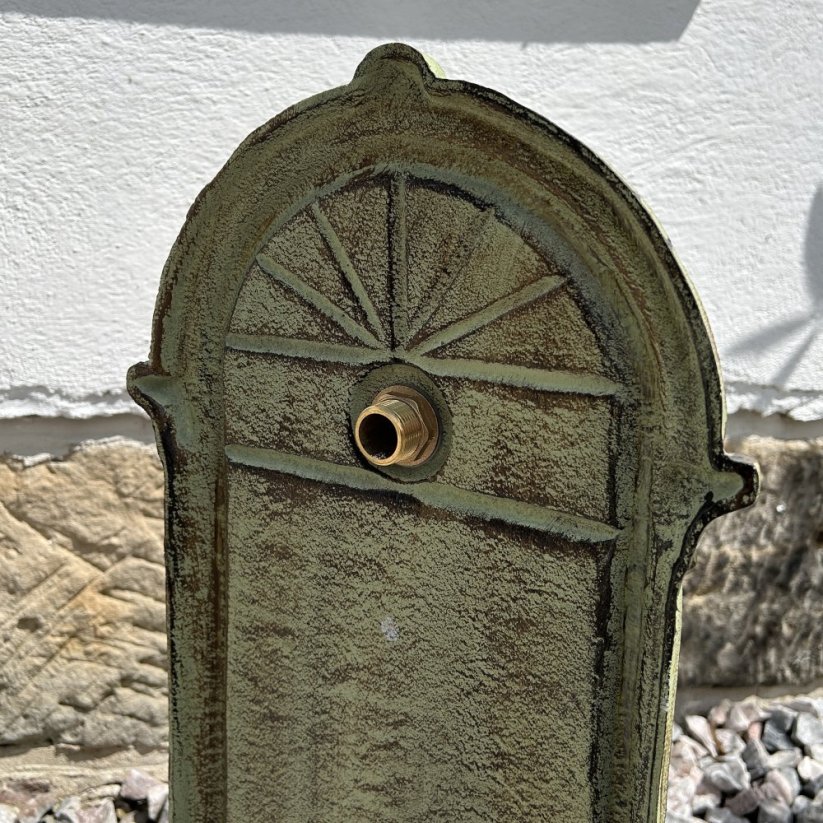 Zahradní litinová kašna KLASIK / ZELENO-HNĚDÁ patina 63cm