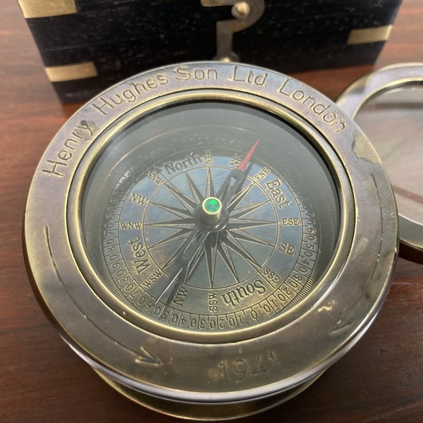 Kompas s lupou H.HUGHES LONDON 1941