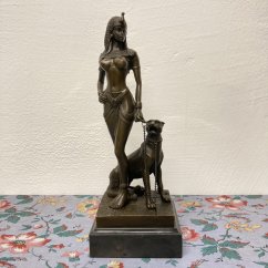 Bronzová socha CLEOPATRA