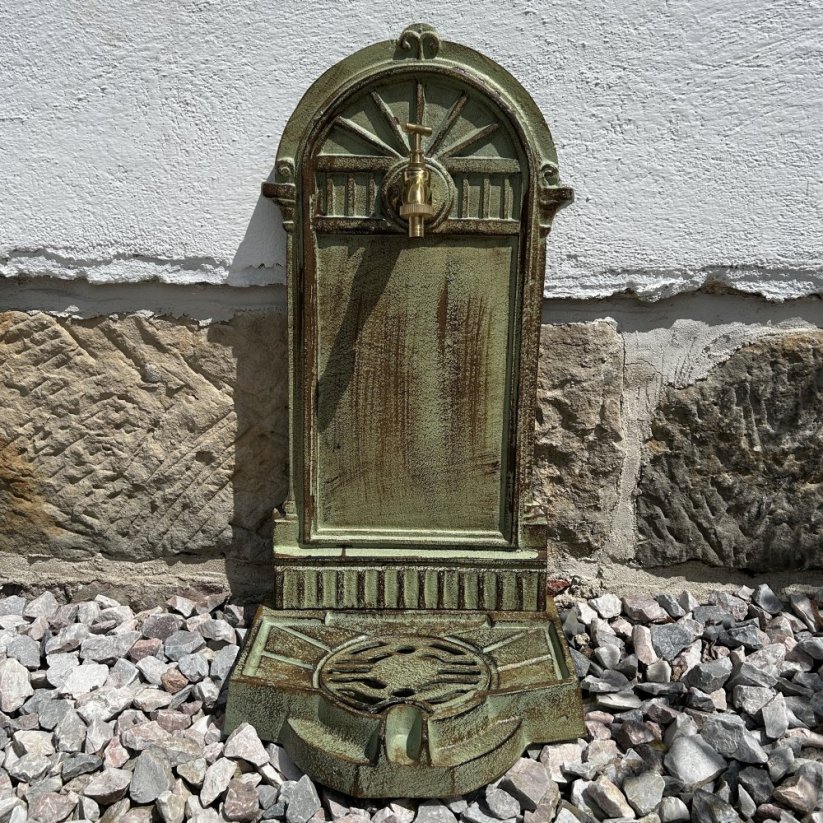 Zahradní litinová kašna KLASIK / ZELENO-HNĚDÁ patina 63cm