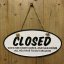 Litinová cedule OPEN & CLOSED