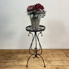 Květinový stolek