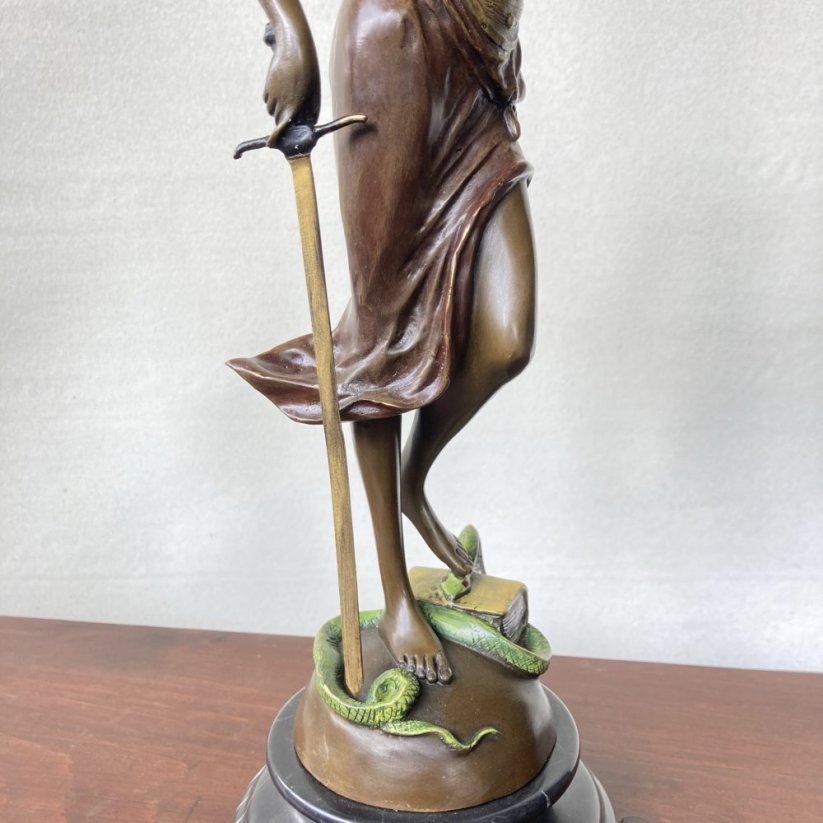Bronzová socha SPRAVEDLNOST - JUSTICE 38cm