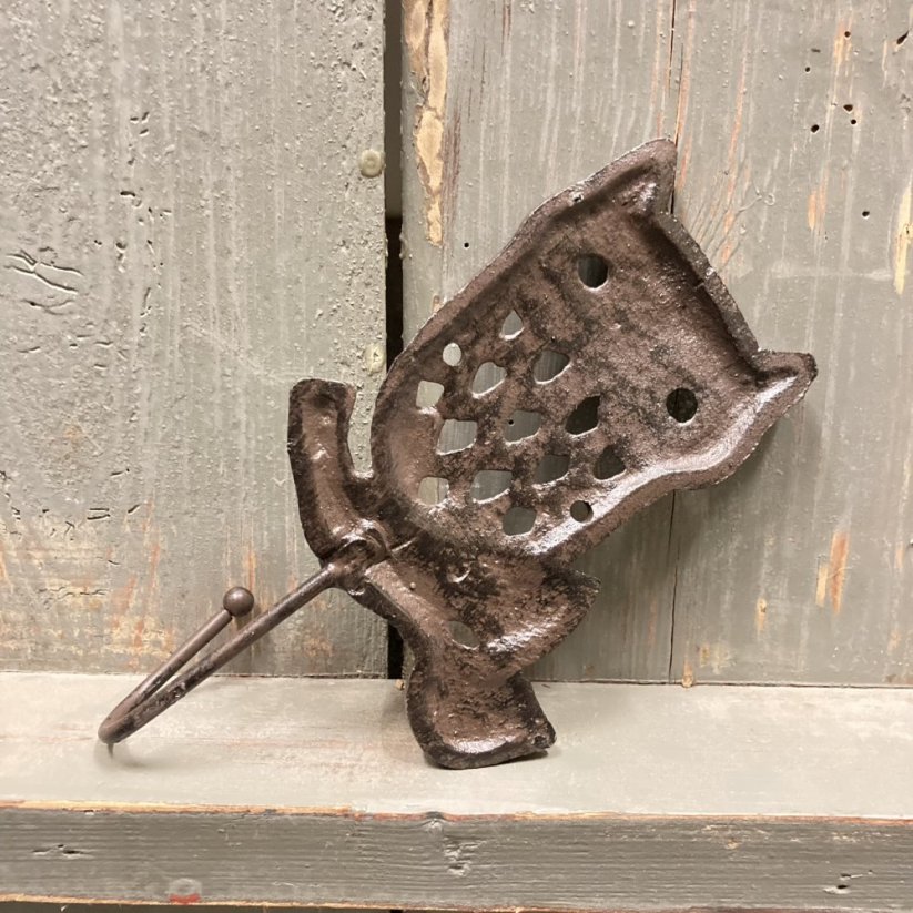 Litinový věšák, háček SOVA
