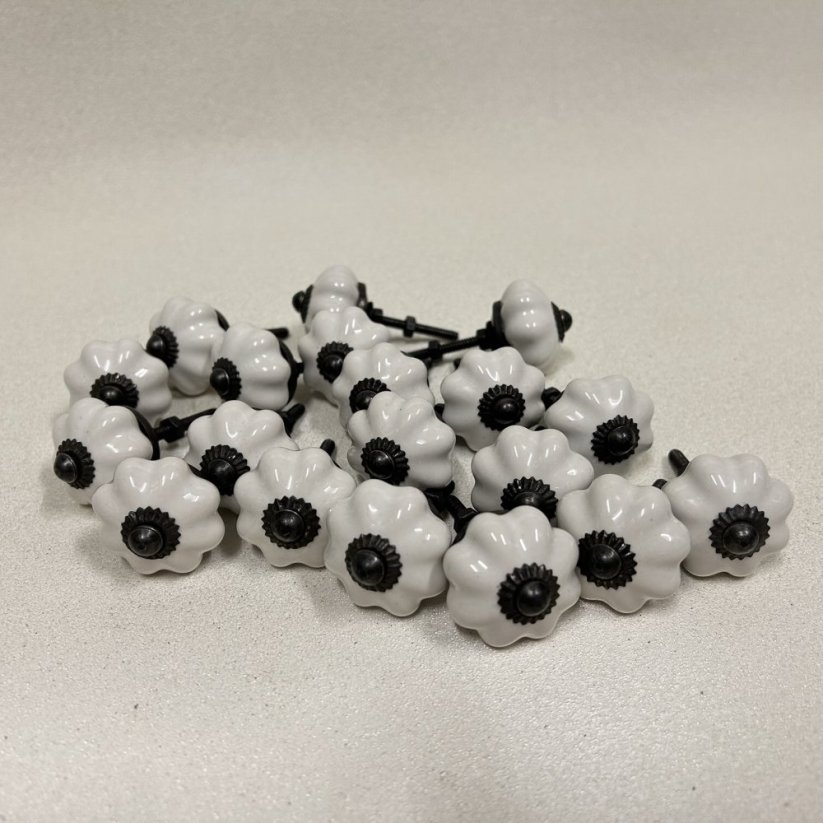 Nábytková keramická knopka - úchytka BÍLÁ 35mm