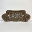 Kovová cedulka LADIES