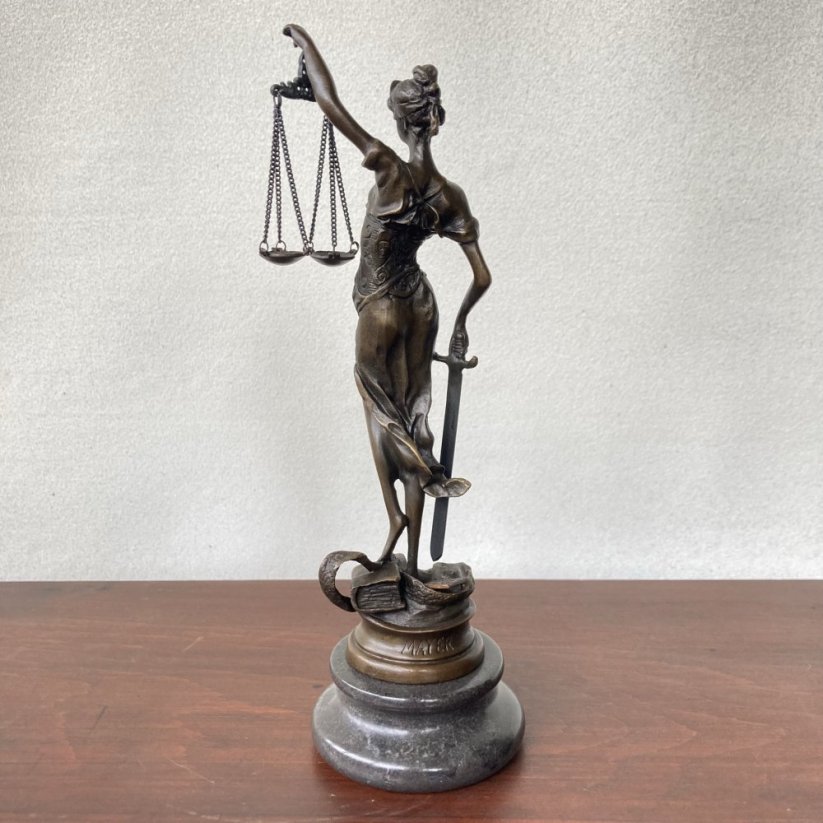 Bronzová socha SPRAVEDLNOST - JUSTICE 23cm