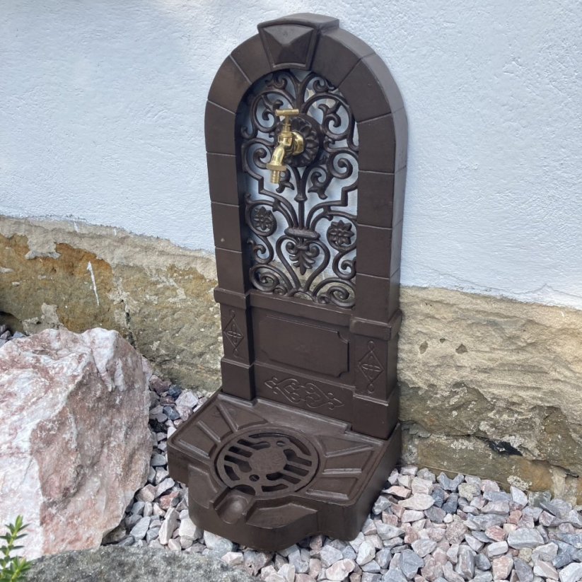 Zahradní kašna ZDOBENÁ 74cm - hliník ( hnědá )