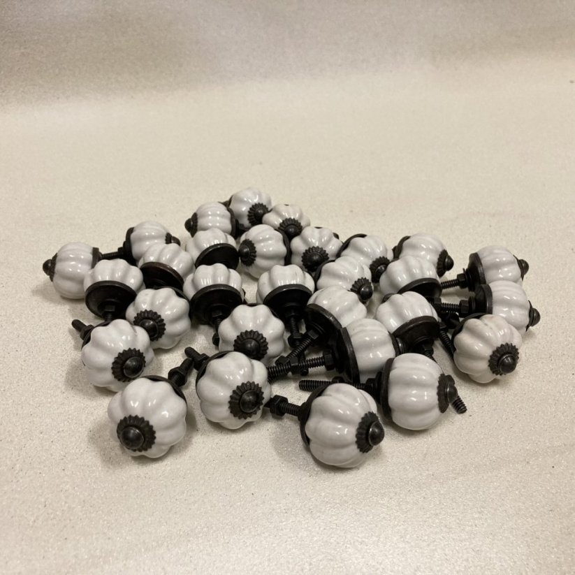 Nábytková keramická knopka - úchytka BÍLÁ 30mm