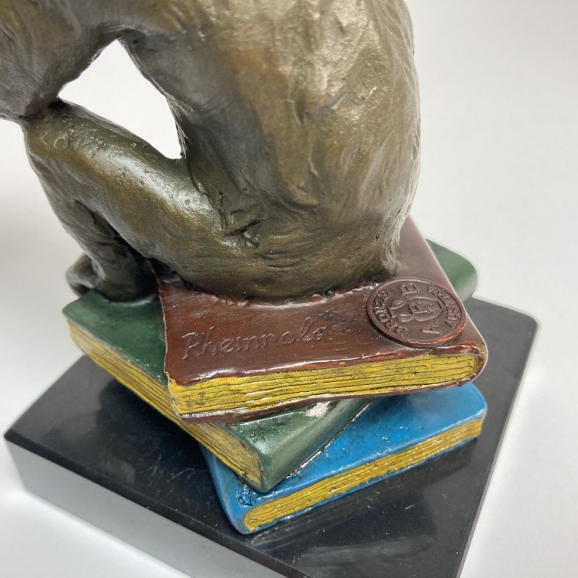 Bronzová socha OPICE - MYSLITEL