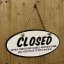 Litinová cedule OPEN & CLOSED