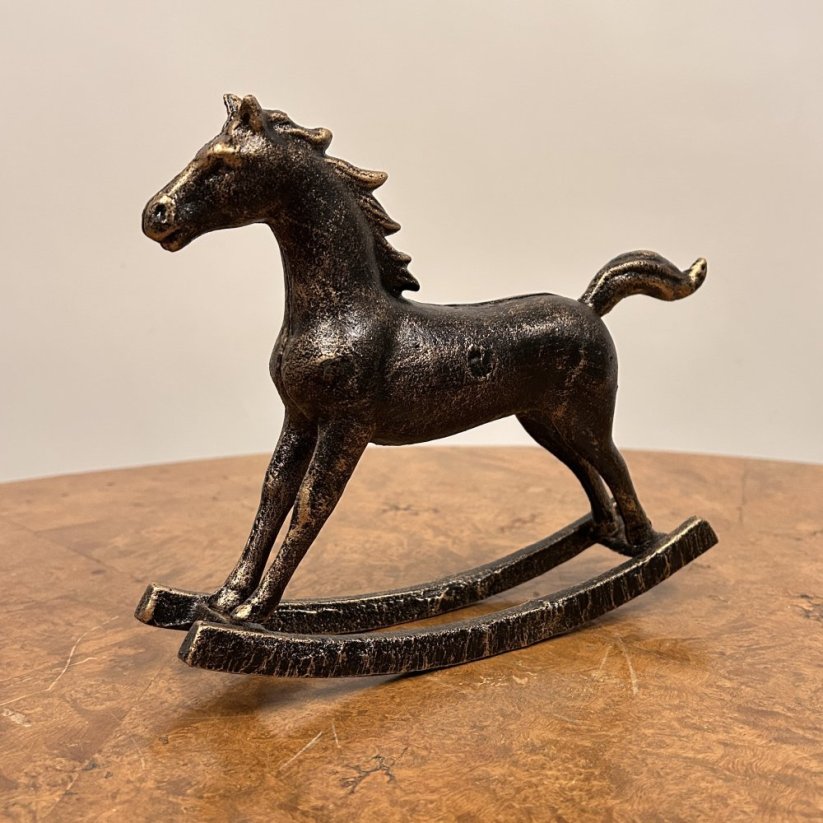 Litinová dekorace HOUPACÍ KŮŇ