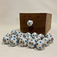 Nábytková keramická knopka - úchytka BÍLÁ S PUNTÍKY 30mm