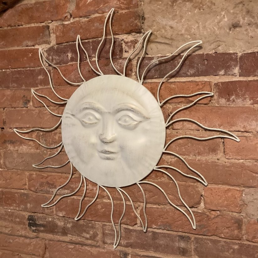 Nástěnná plechová dekorace SLUNCE S TVÁŘÍ 68cm