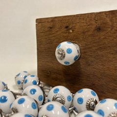 Nábytková keramická knopka - úchytka BÍLÁ S PUNTÍKY 30mm