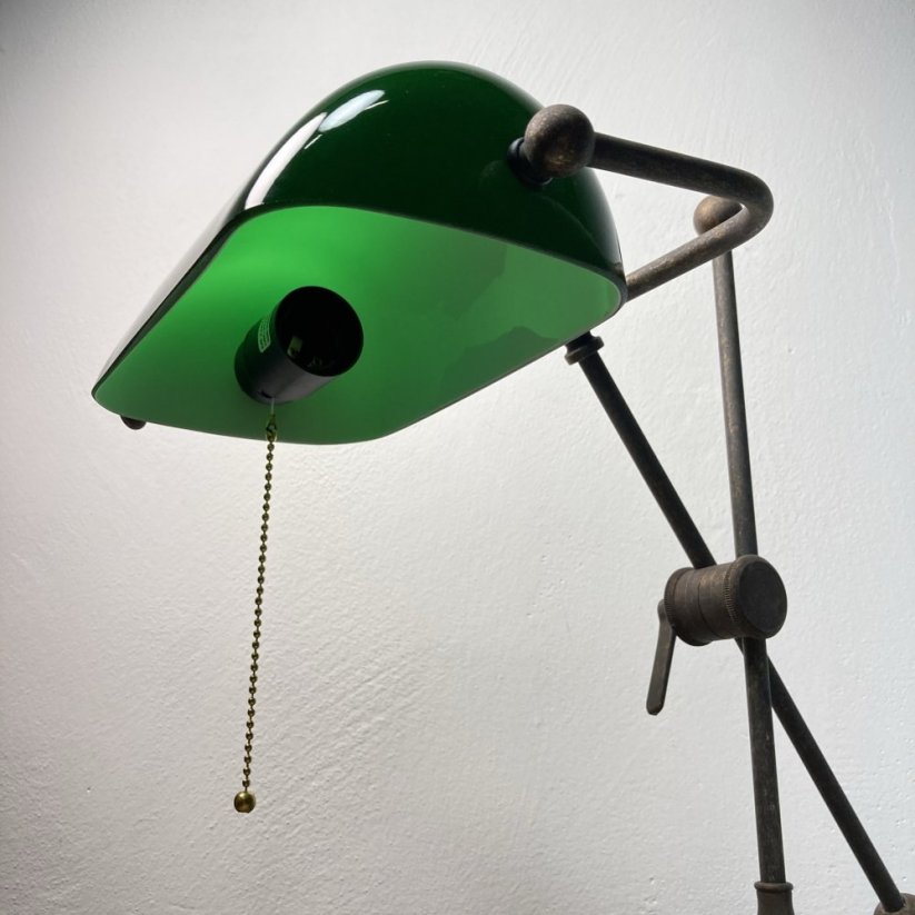 Bankovní lampa - polohovatelná